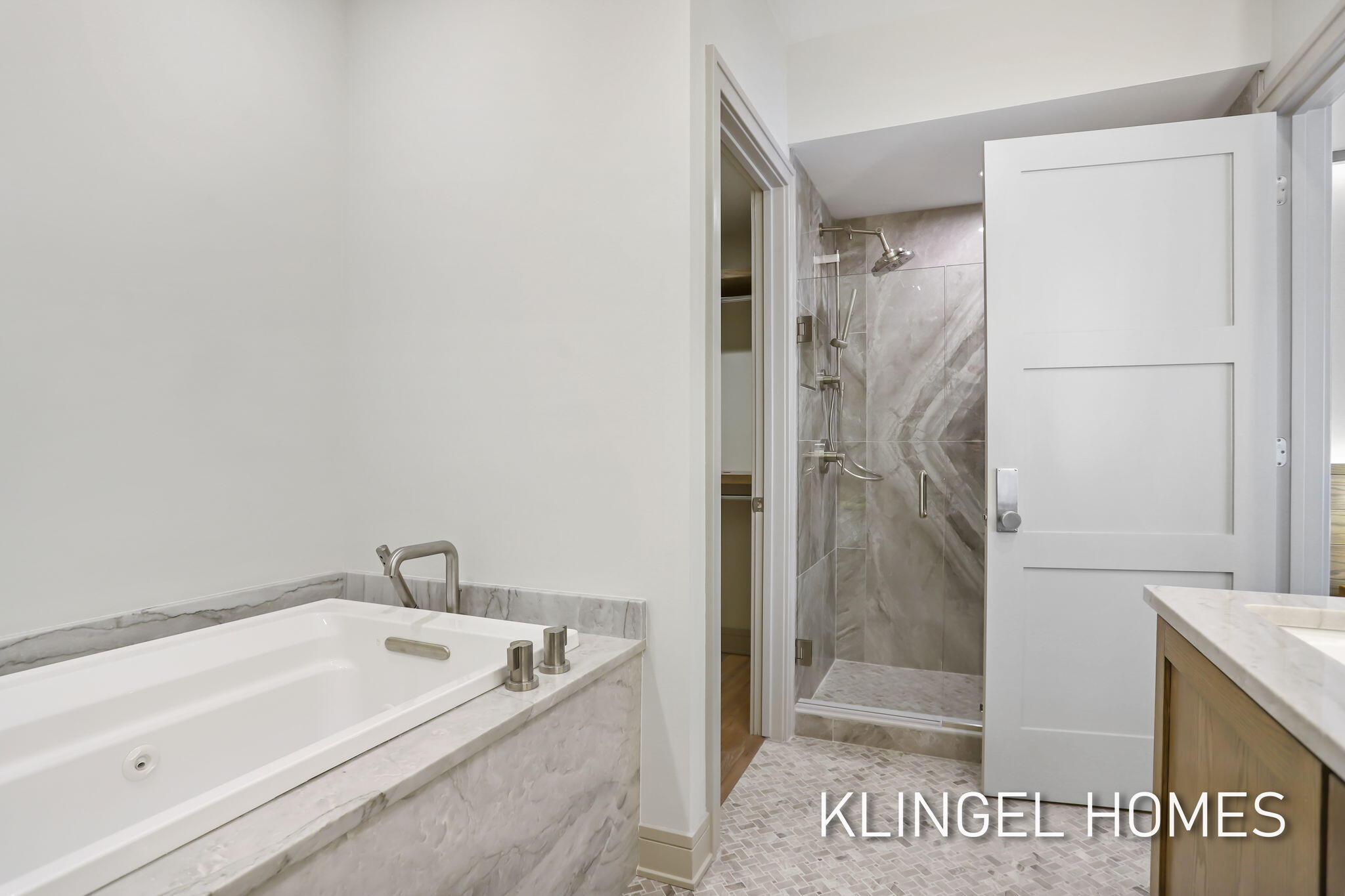 930 West Savidge Street, Unit 12 Spring Lake, MI 49456 - Photo 28 of 44 96-web-or-mls-930-w-savidge-st-12