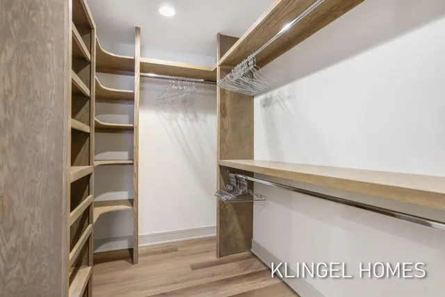 $790,000 | 930 West Savidge Street, Unit 12, Spring Lake, MI 49456