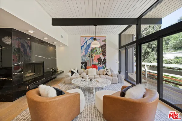 $1,795,000 | 3905 Pacheco Drive, Sherman Oaks, CA 91403
