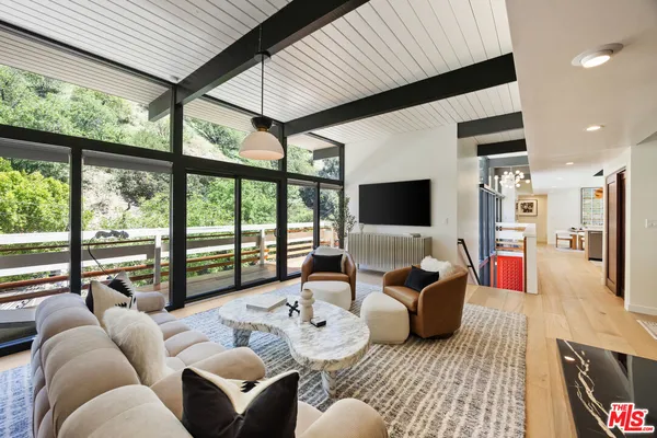$1,795,000 | 3905 Pacheco Drive, Sherman Oaks, CA 91403