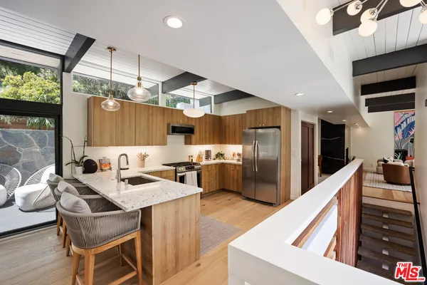$1,795,000 | 3905 Pacheco Drive, Sherman Oaks, CA 91403