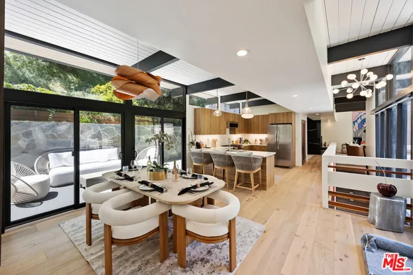 $1,795,000 | 3905 Pacheco Drive, Sherman Oaks, CA 91403