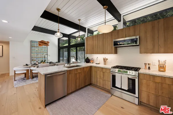 $1,795,000 | 3905 Pacheco Drive, Sherman Oaks, CA 91403