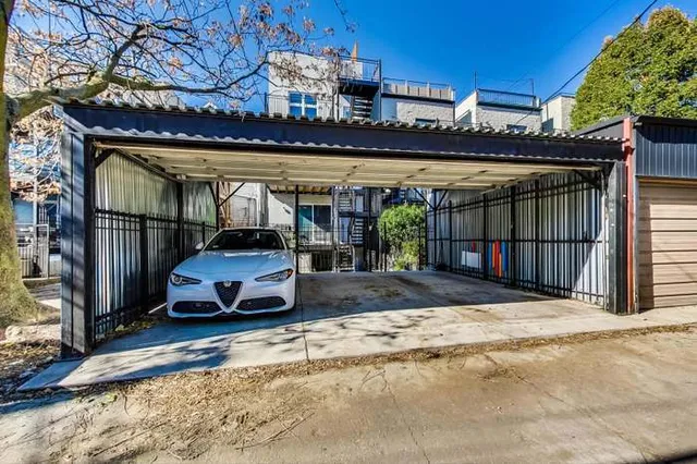 a car parked in front of a building