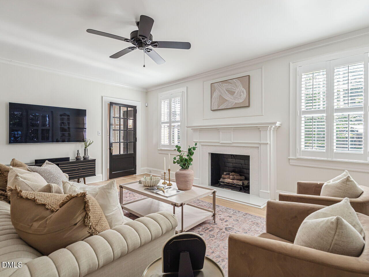 15 Henderson Street Raleigh, NC 27607 - Photo 11 of 66 Living Room