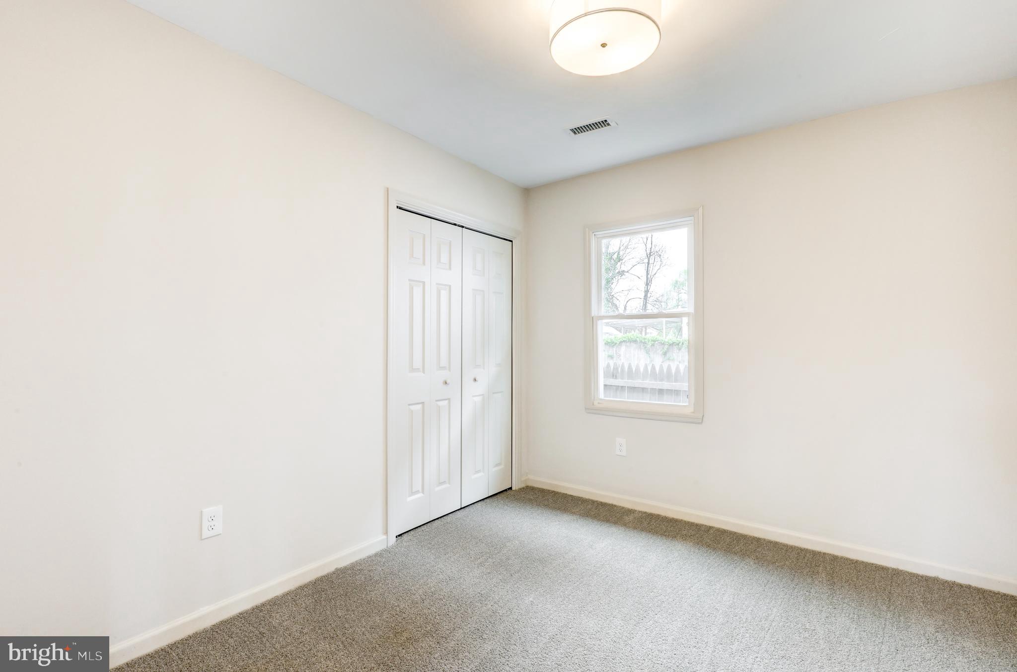 632 Greenhill Road Sharon Hill, PA 19079 - Photo 16 of 30