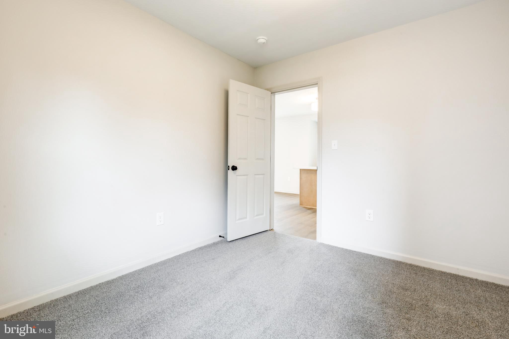 632 Greenhill Road Sharon Hill, PA 19079 - Photo 17 of 30