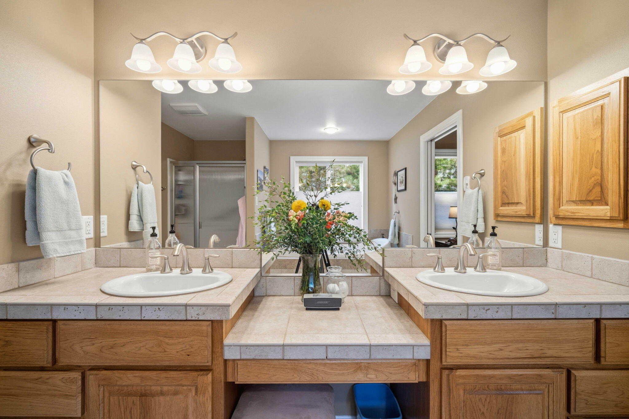 14234 Whitewater Loop La Pine, OR 97739 - Photo 25 of 62 Spacious dual vanity