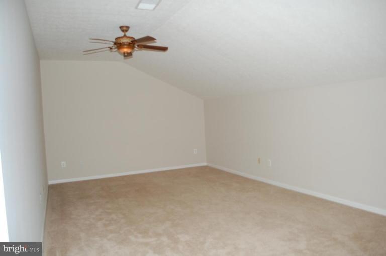 5238 Glenthorne Court, Unit 5238 Rosedale, MD 21237 - Photo 12 of 14 a view of a small space