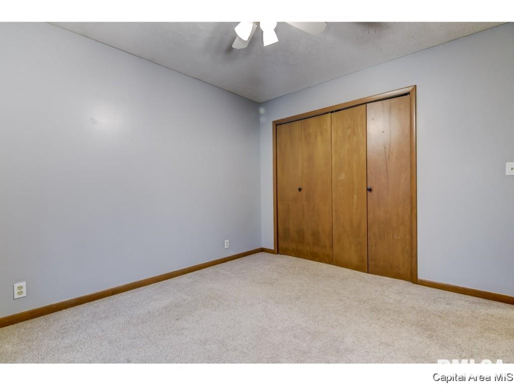 766 Gabbert Road Springfield, IL 62707 - Photo 15 of 36 Gallery Image 15