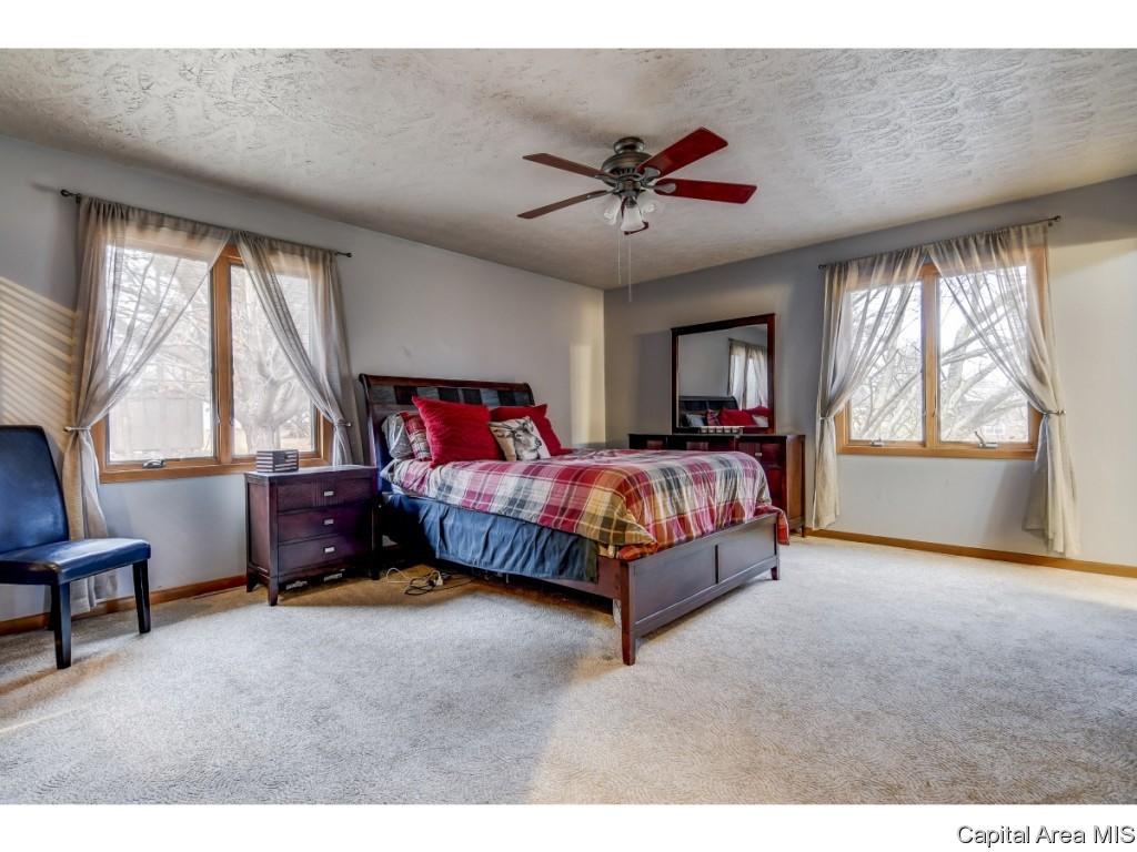 766 Gabbert Road Springfield, IL 62707 - Photo 20 of 36 Gallery Image 20