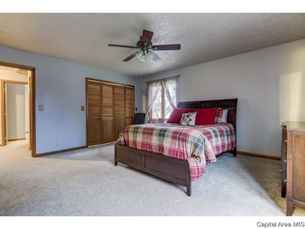 766 Gabbert Road Springfield, IL 62707 - Photo 21 of 36 Gallery Image 21