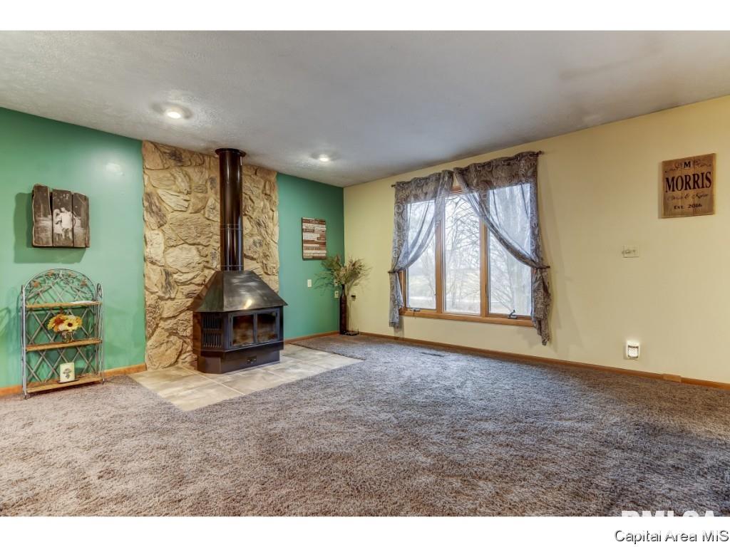 766 Gabbert Road Springfield, IL 62707 - Photo 6 of 36 Gallery Image 6