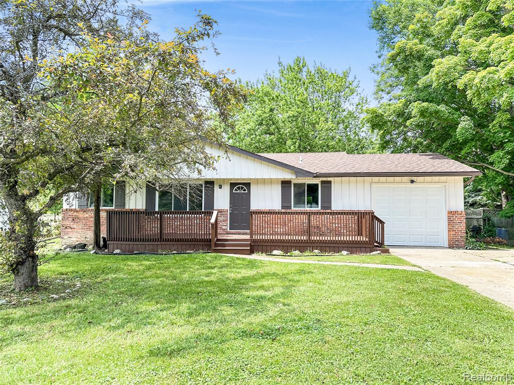 5552 Liberty Bell Road Grand Blanc, MI 48439 - Photo 2 of 23 Gallery Image 2