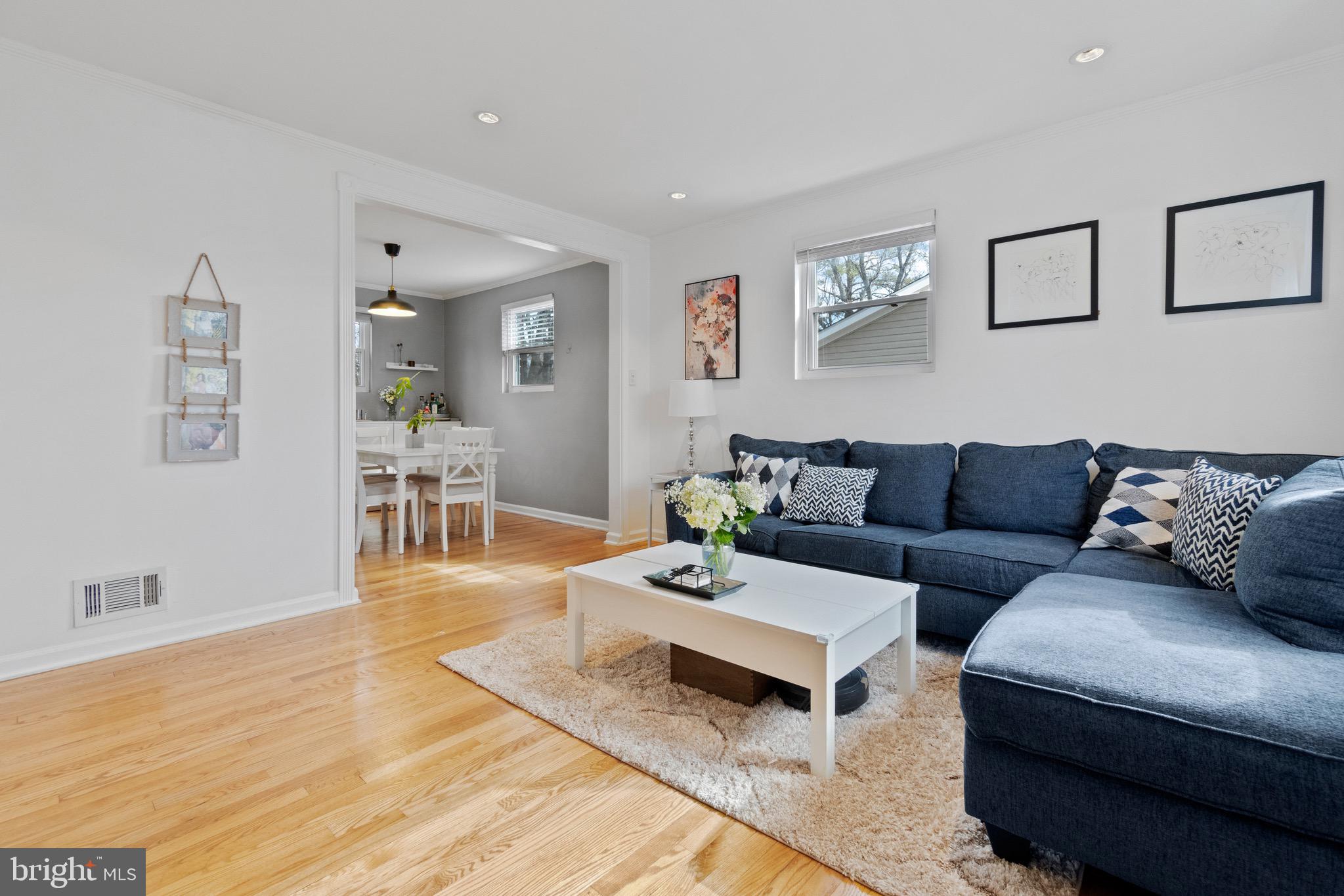 4613 Olden Road Rockville, MD 20852 - Photo 4 of 18 Gallery Image 4