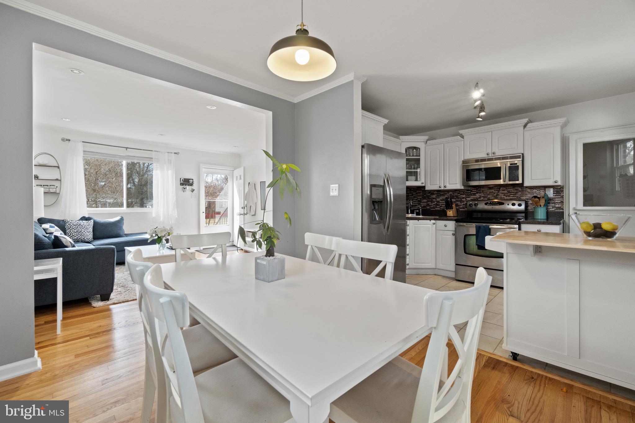 4613 Olden Road Rockville, MD 20852 - Photo 6 of 18 Gallery Image 6