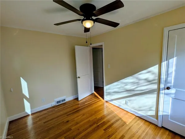 $1,495 | 1017 Madison Avenue, Winston-Salem, NC 27103