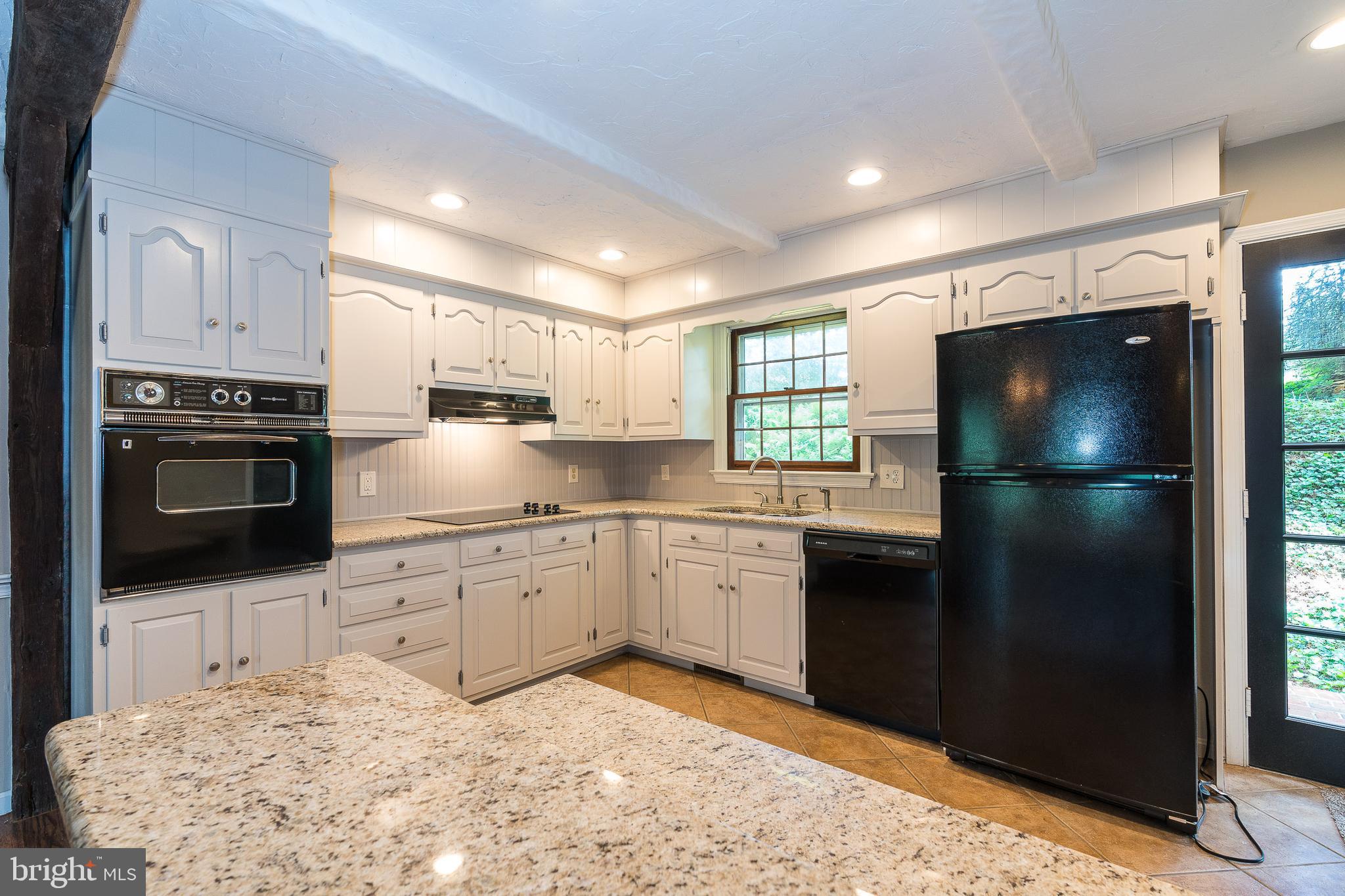 230 Zartman Mill Road Lititz, PA 17543 - Photo 16 of 48