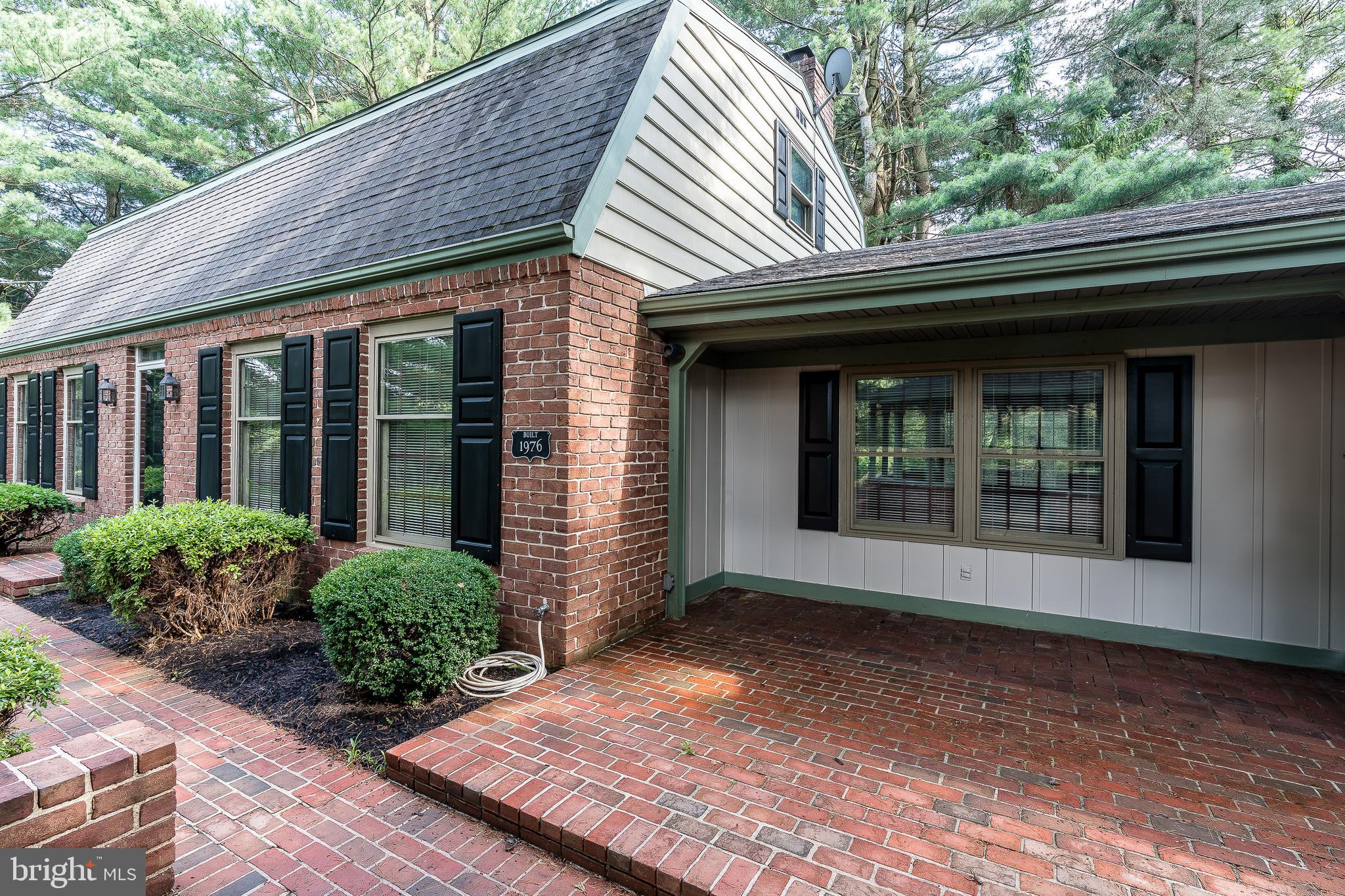 230 Zartman Mill Road Lititz, PA 17543 - Photo 5 of 48