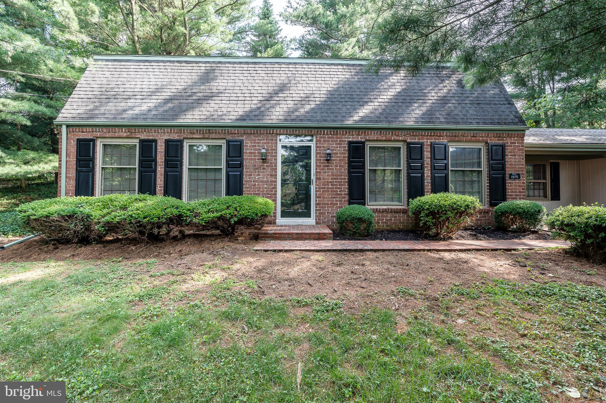 230 Zartman Mill Road Lititz, PA 17543 - Photo 9 of 48
