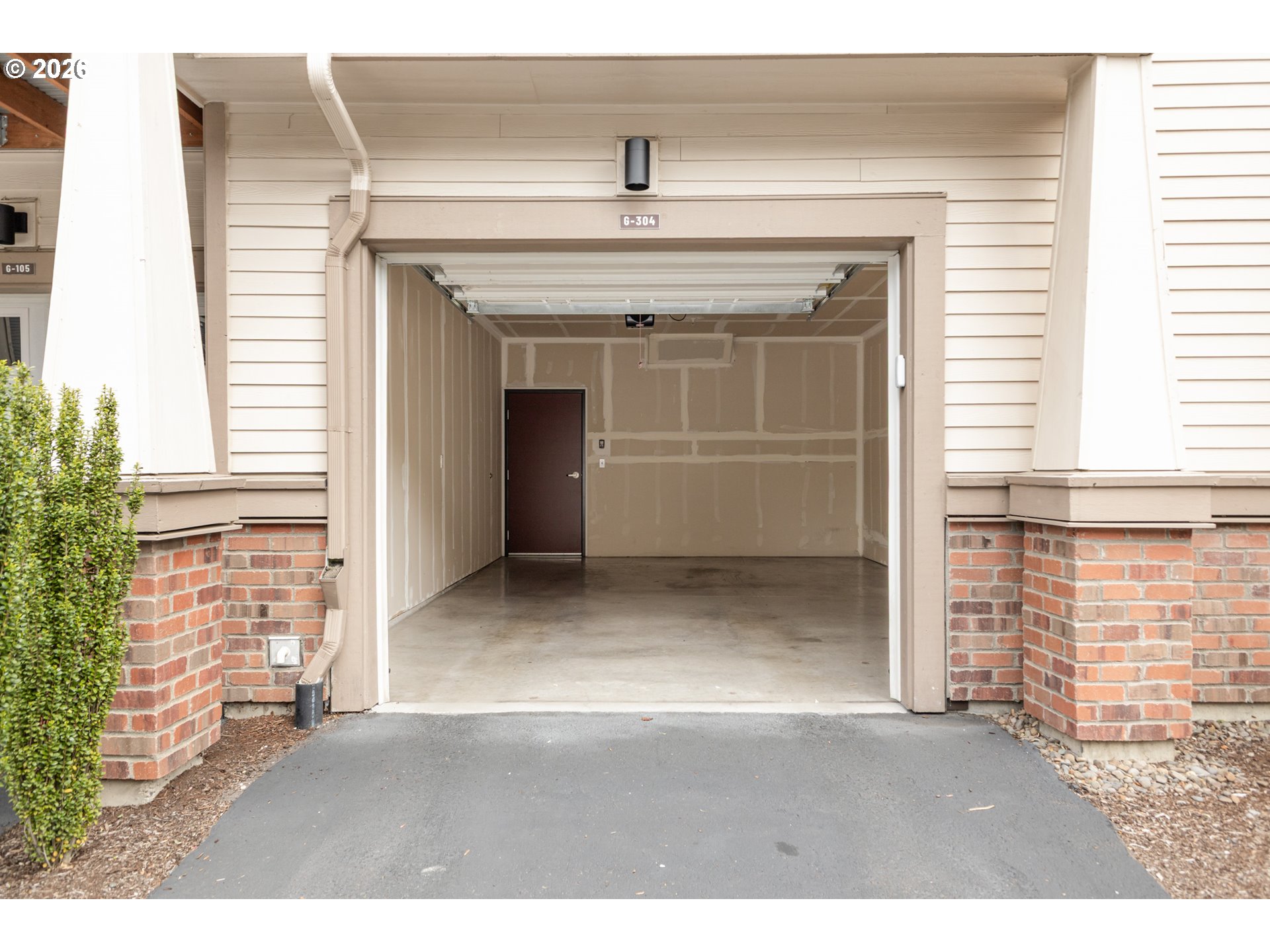 17137 Southwest Appledale Road, Unit 304 Beaverton, OR 97007 - Photo 25 of 33