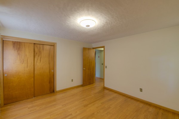 27 Woodside Road Ludlow, MA 01056 - Photo 21 of 28 Gallery Image 21