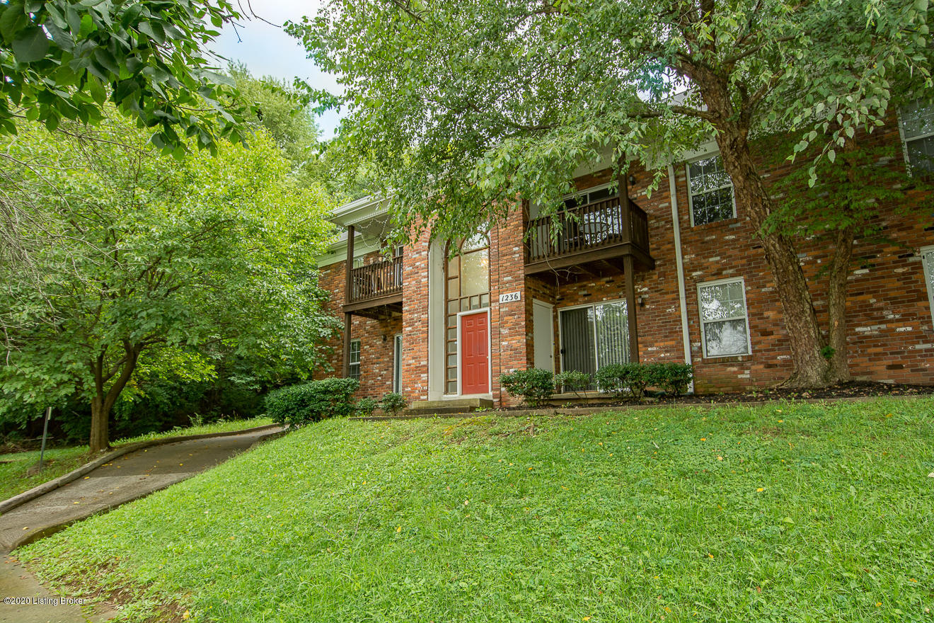 1236 Lexington Road, Unit 202 Louisville, KY 40206 - Photo 28 of 28 Front of complex