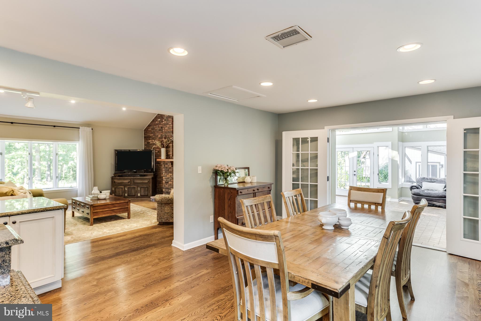 240 Old Mill Bottom Road South Annapolis, MD 21409 - Photo 10 of 30 Wonderful Dining Space In the Heart of the Home