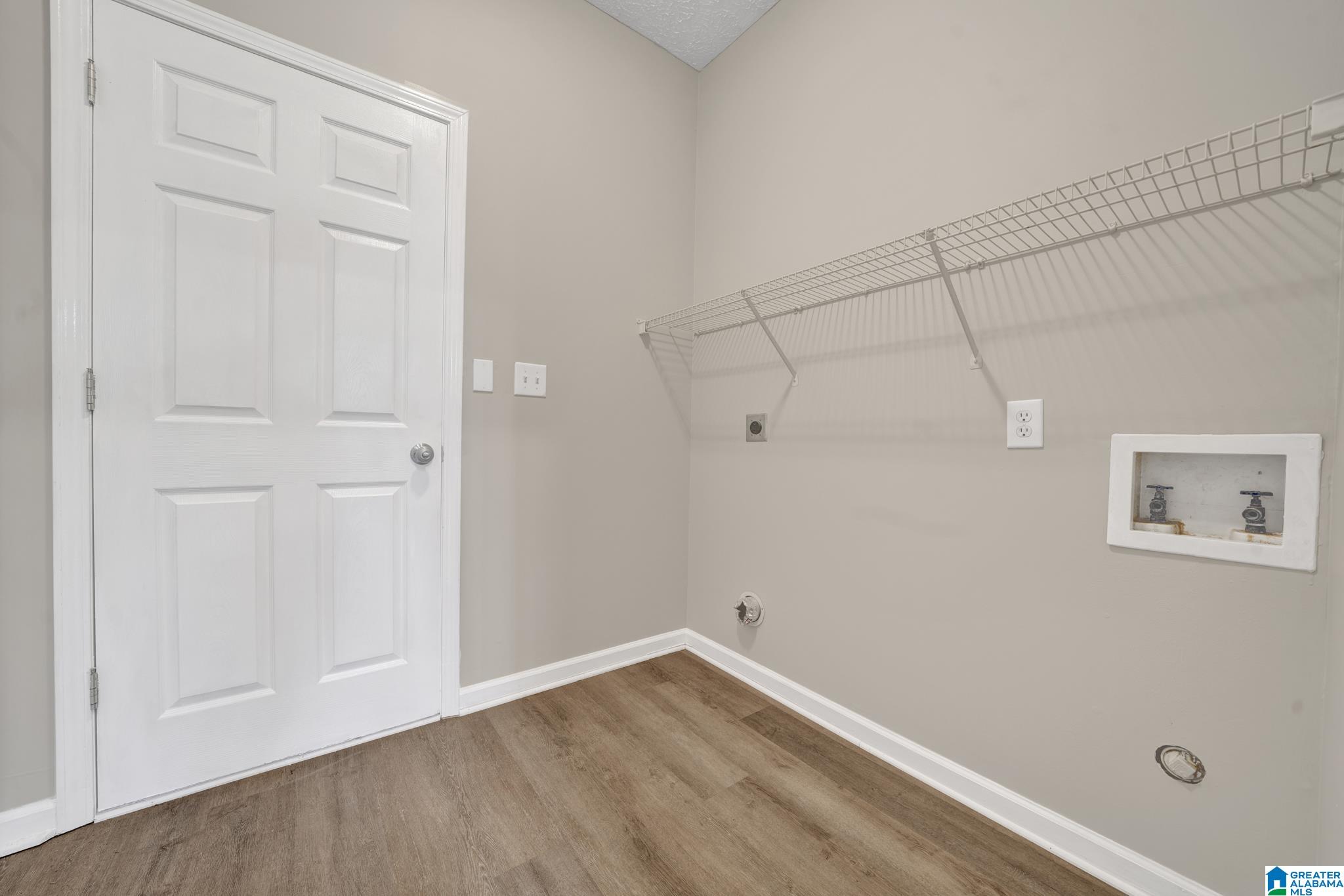 5403 J R Drive Birmingham, AL 35235 - Photo 8 of 23 Gallery Image 8