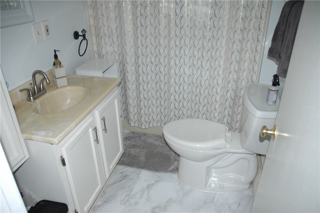 19 Maple Street Warren, RI 02885 - Photo 9 of 13