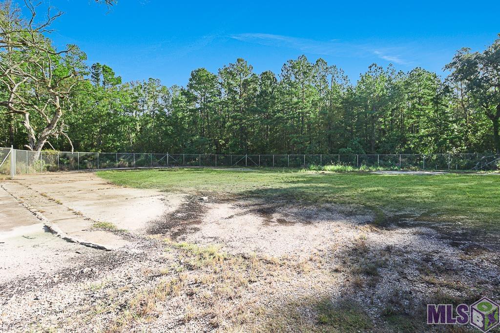 27255 Patterson Road Springfield, LA 70462 - Photo 8 of 27 Gallery Image 8