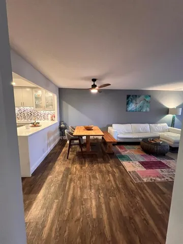 $3,190 | 3175 Northeast 48th Court, Unit 205, Lighthouse Point, FL 33064