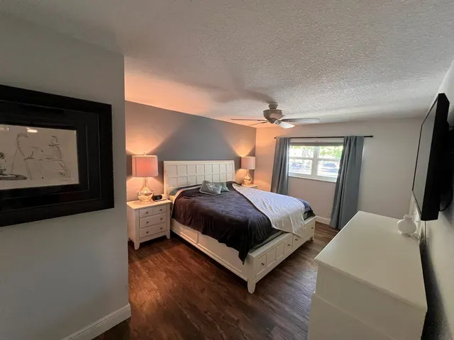 $3,190 | 3175 Northeast 48th Court, Unit 205, Lighthouse Point, FL 33064