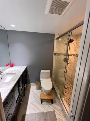 $3,190 | 3175 Northeast 48th Court, Unit 205, Lighthouse Point, FL 33064