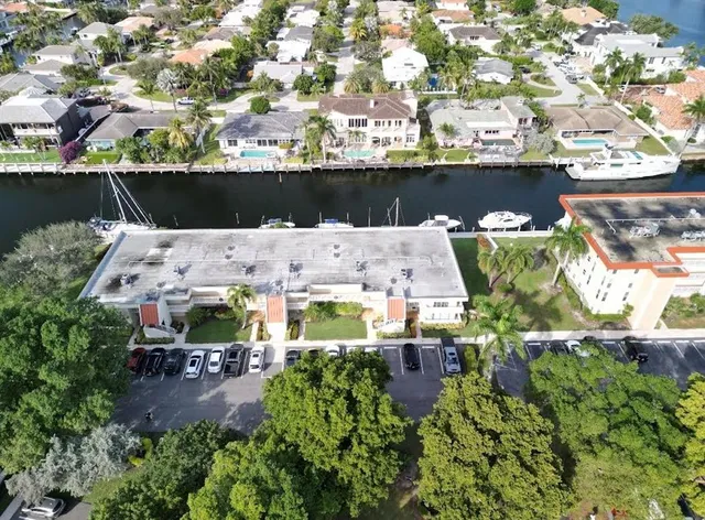 $3,190 | 3175 Northeast 48th Court, Unit 205, Lighthouse Point, FL 33064