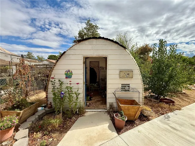 $574,900 | 13077 1st Avenue, Victorville, CA 92395