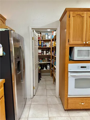 $574,900 | 13077 1st Avenue, Victorville, CA 92395