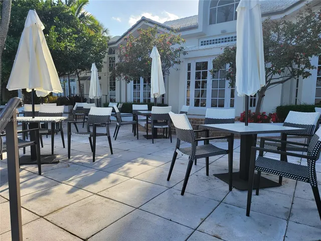 $4,100 | 1000 Quayside Terrace, Unit 812, Miami, FL 33138