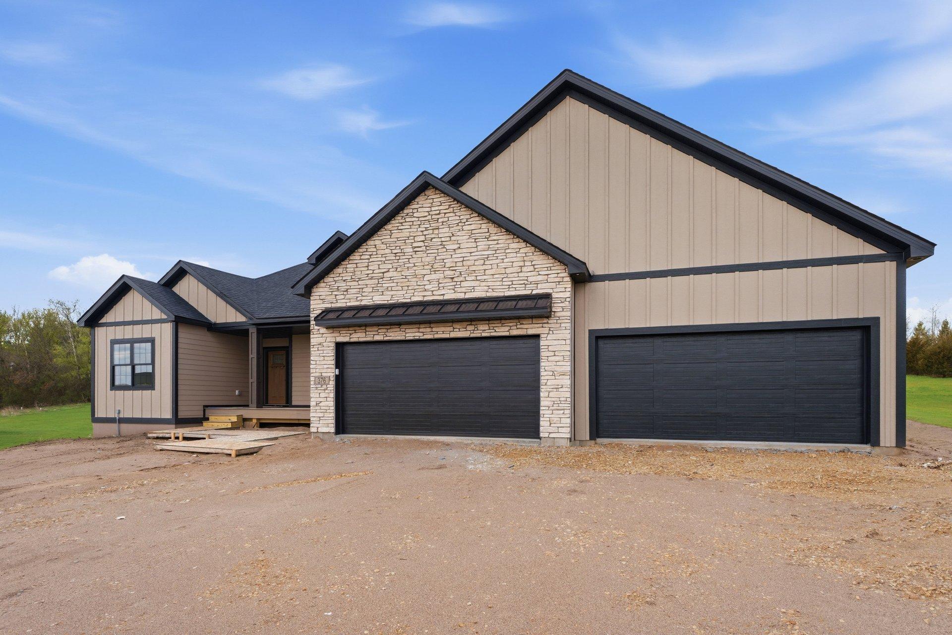 376 Moelter Lane Hudson, WI 54016 - Photo 2 of 62
