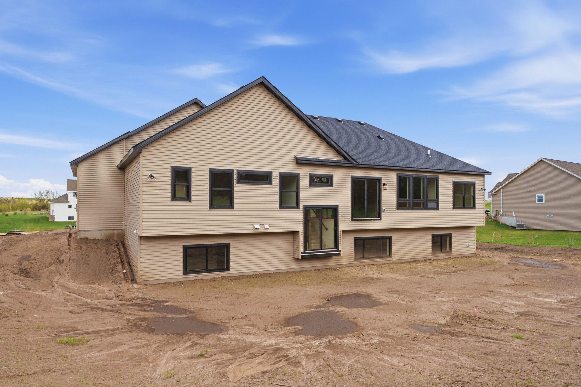 376 Moelter Lane Hudson, WI 54016 - Photo 4 of 62