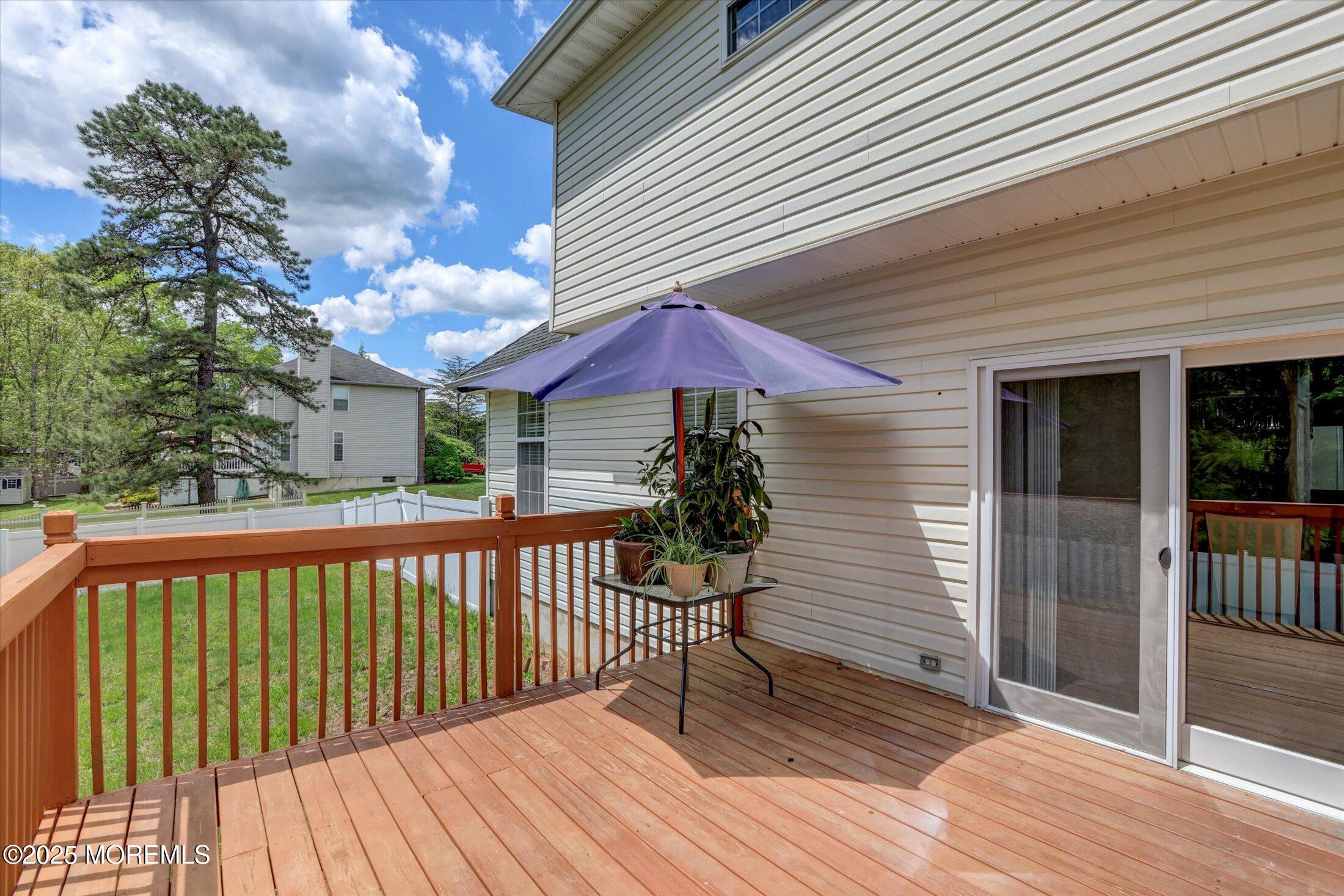 1041 Aumack Road Jackson, NJ 08527 - Photo 28 of 34 37-Patio