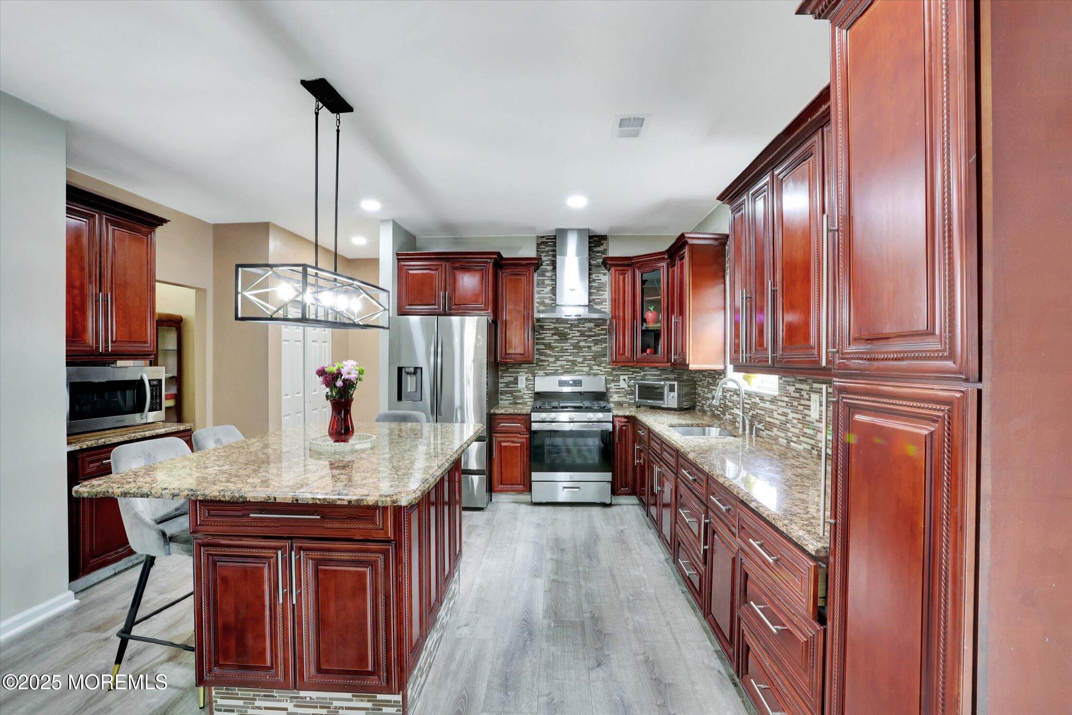 1041 Aumack Road Jackson, NJ 08527 - Photo 5 of 34 16-Kitchen
