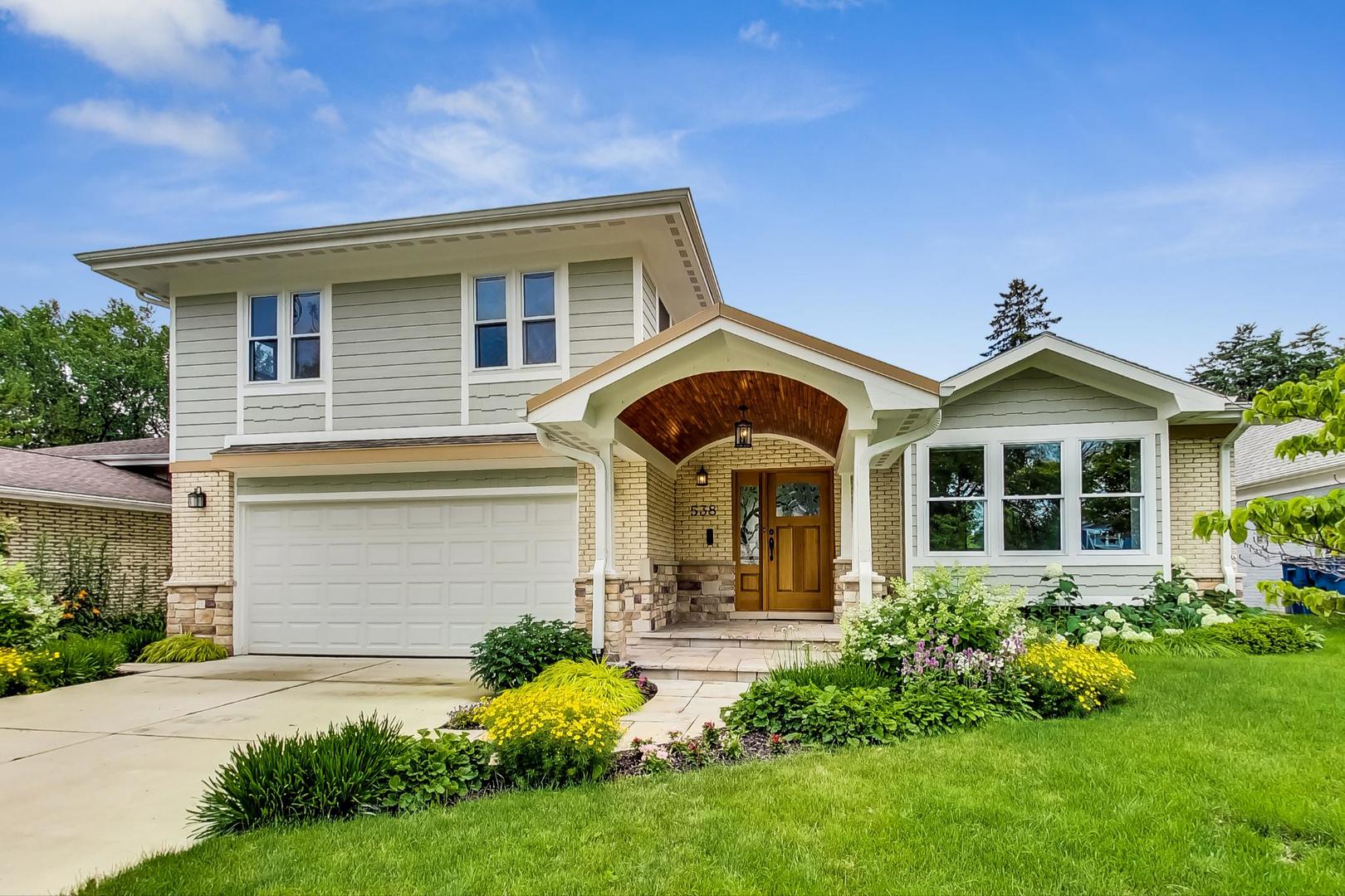 538 Highland Road Hinsdale, IL 60521 - Photo 1 of 46