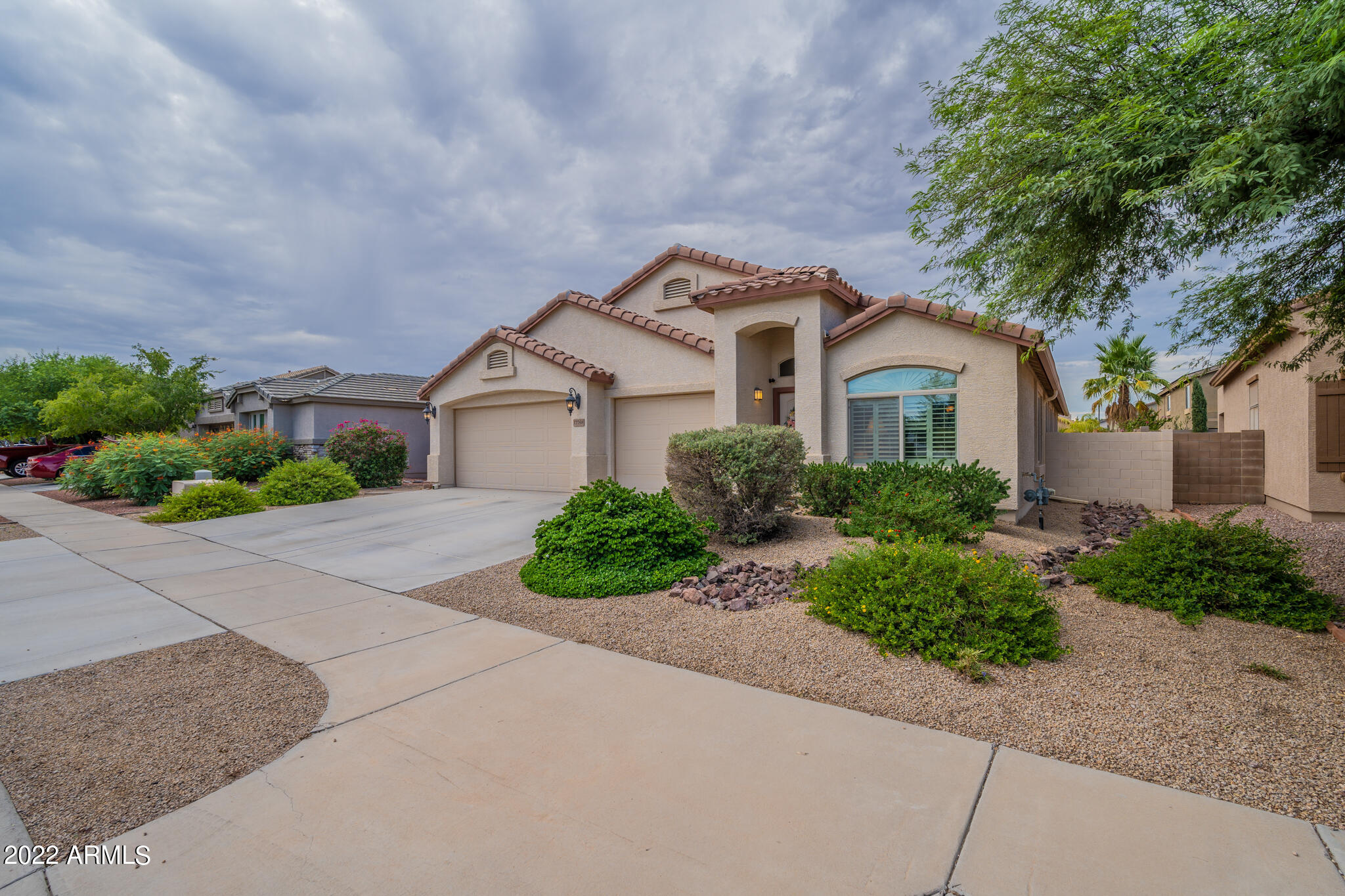17768 West Charter Oak Road Surprise, AZ 85388 - Photo 2 of 29 Charter-3