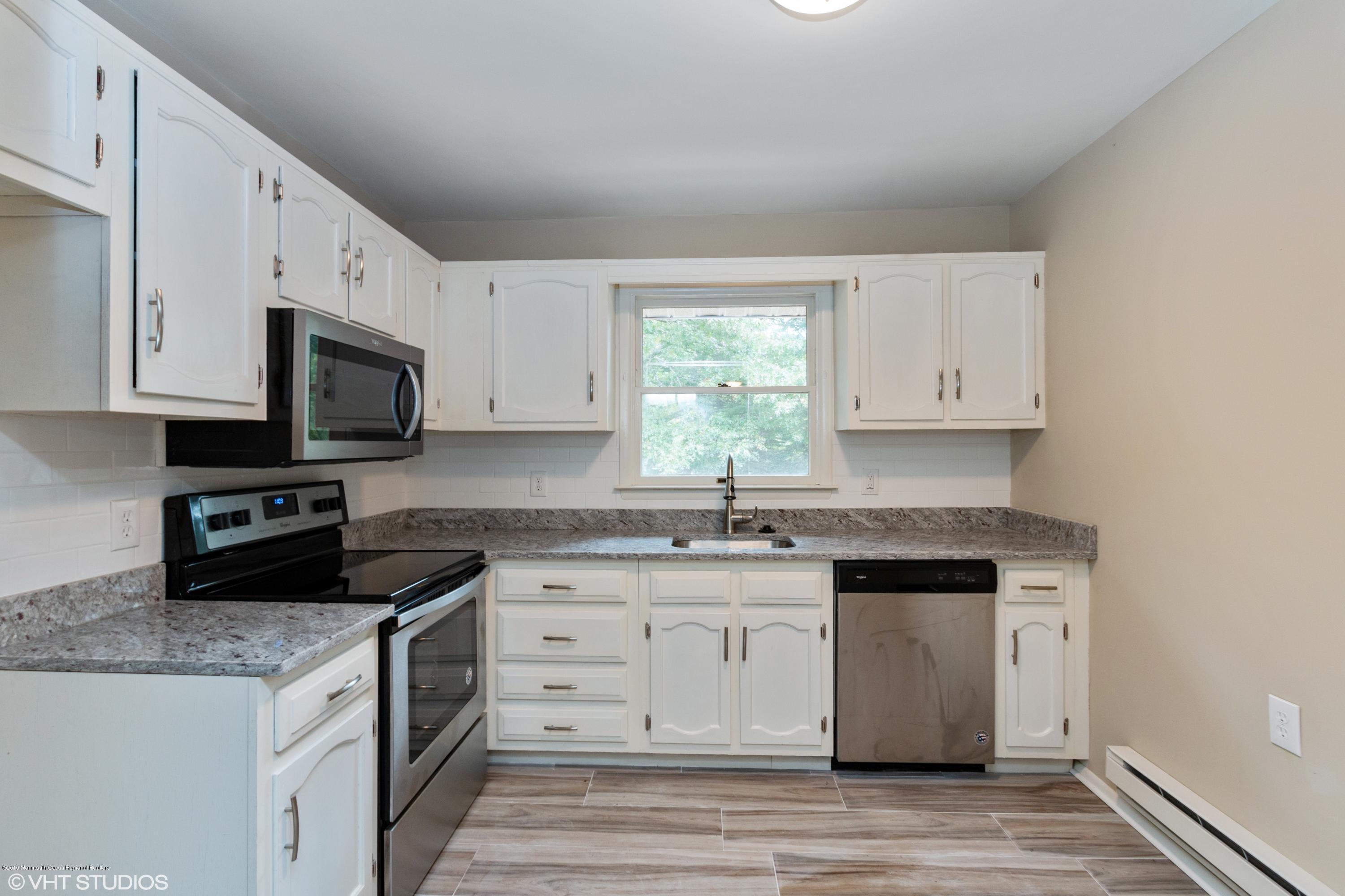 18 Cranberry Road, Unit 9A Manahawkin, NJ 08050 - Photo 15 of 25 15_18CRANBERRYROAD_2015_HiRes