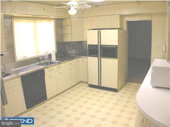108 Ambler Road Cherry Hill, NJ 08002 - Photo 2 of 3