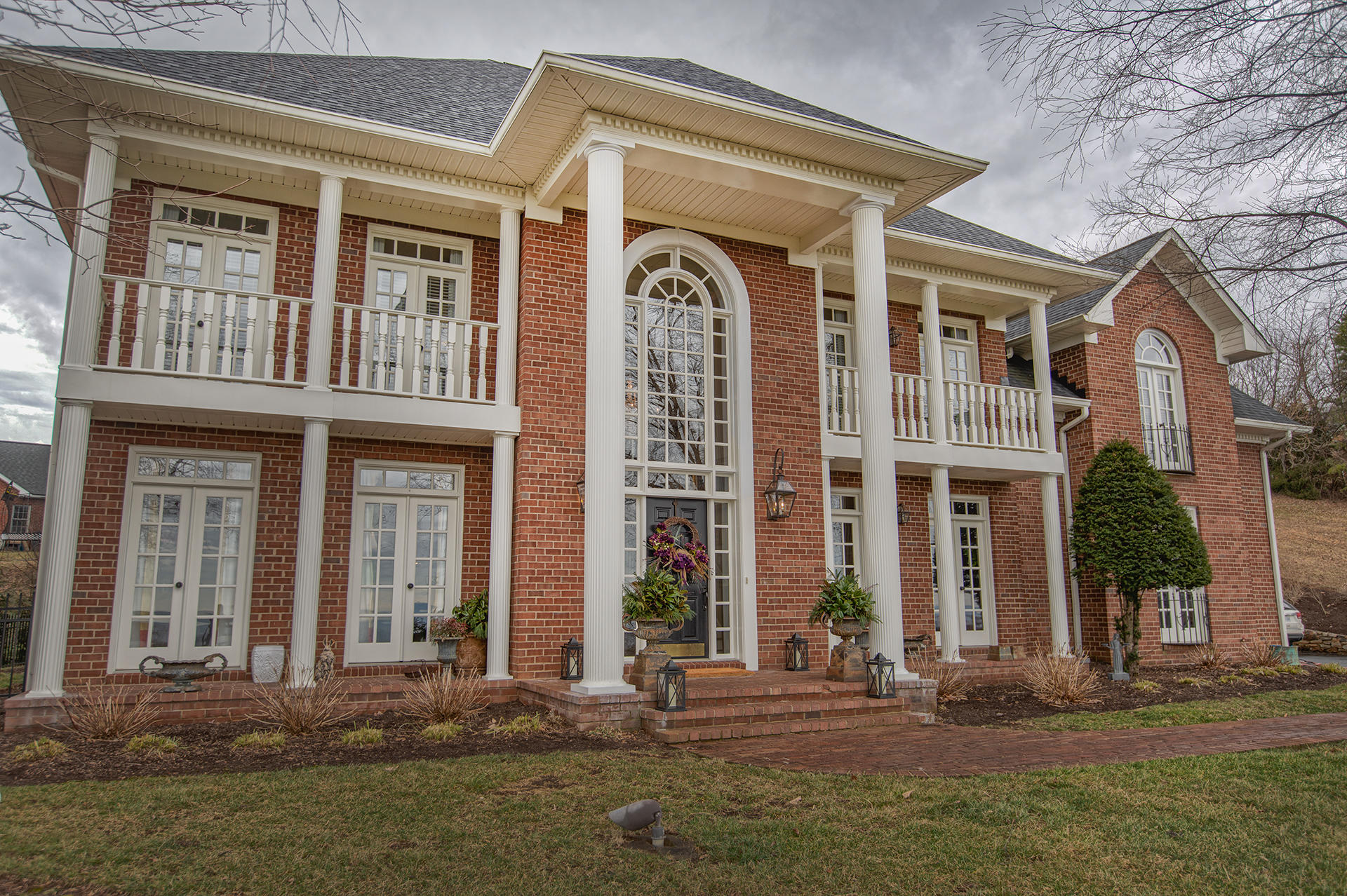 1465 Longview Road Roanoke, VA 24018 - Photo 1 of 52 Beautiful Home