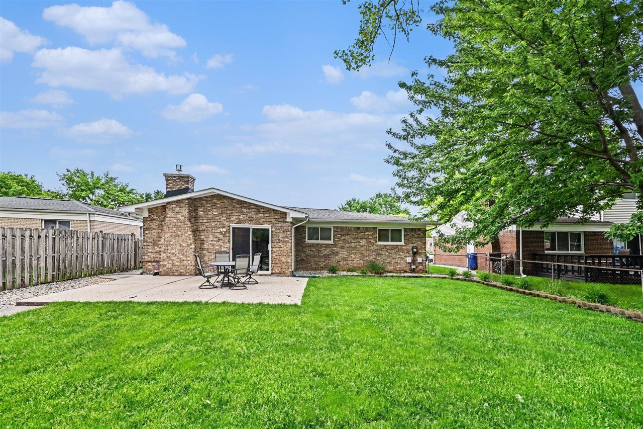 42967 Saxony Road Canton, MI 48187 - Photo 27 of 27