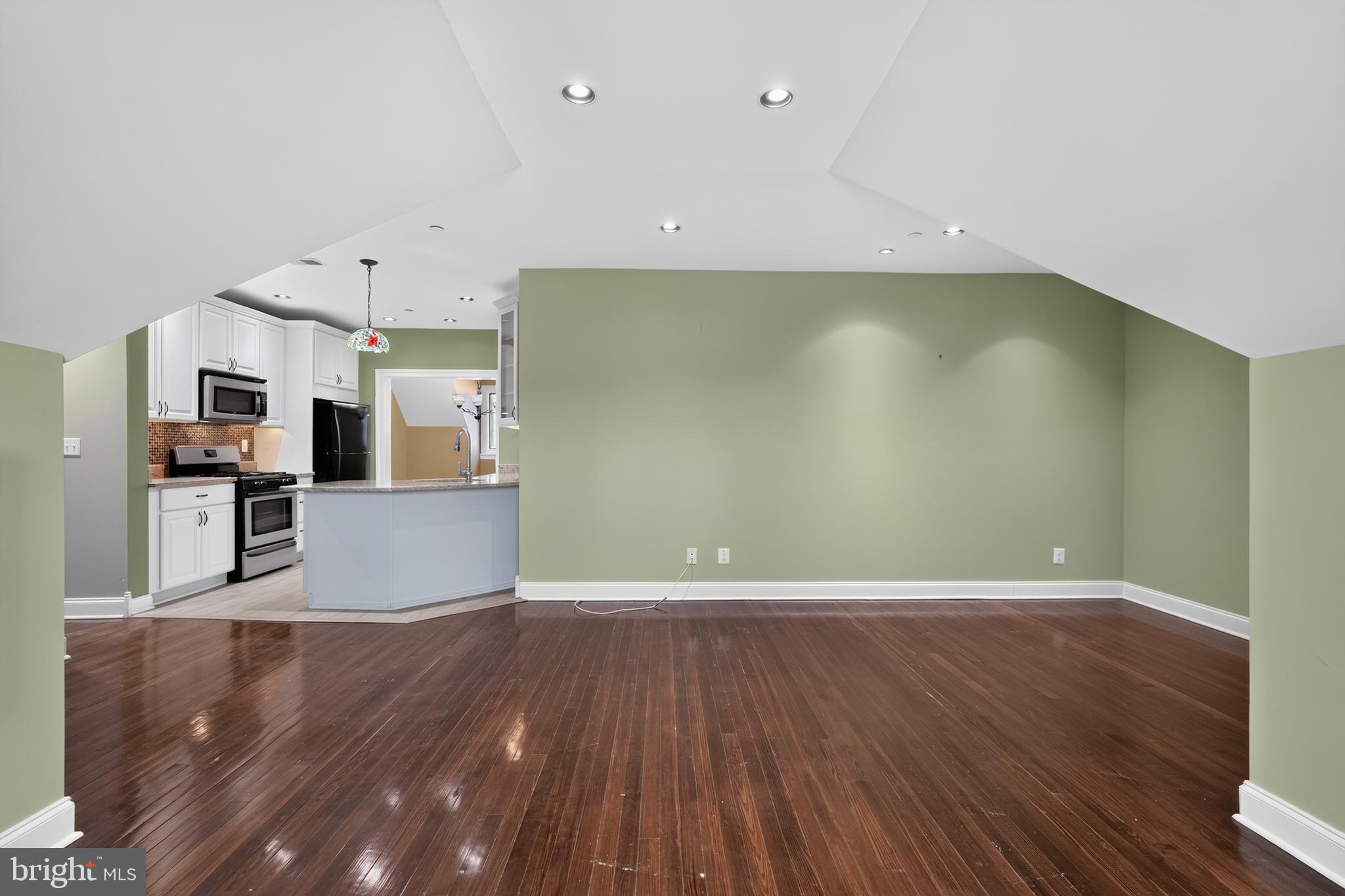 7220 Ridge Avenue, Unit G Philadelphia, PA 19128 - Photo 5 of 19