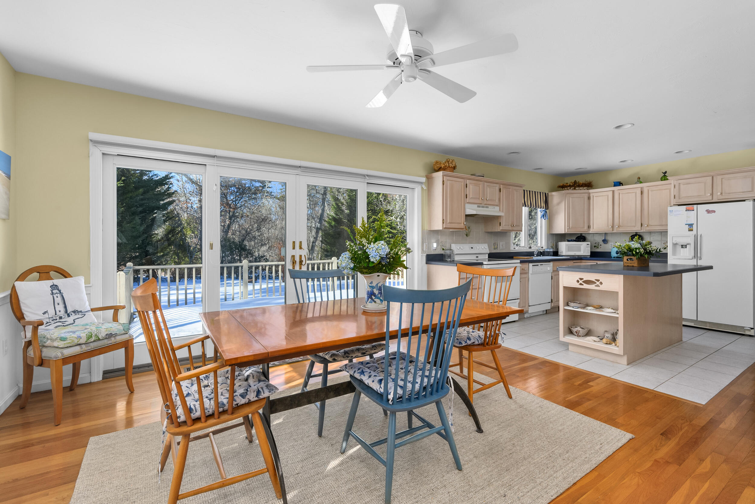 39 Jedidiah Way Chatham, MA 02633 - Photo 14 of 47 D Rm easy acess to Kitch